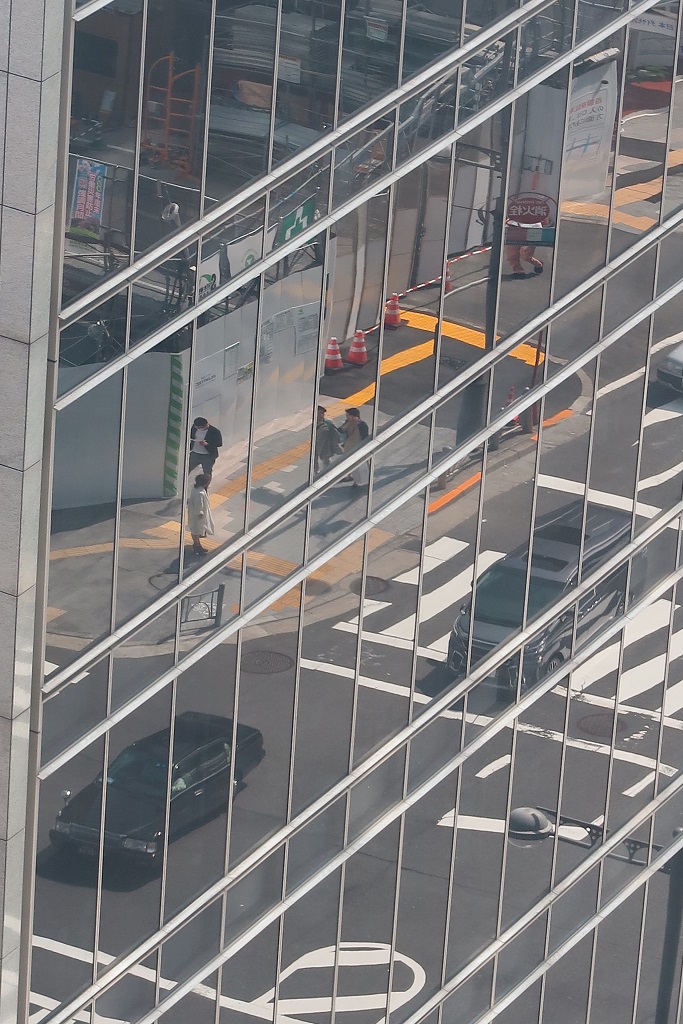 Tokyu plaza terrace view, mirror game 2