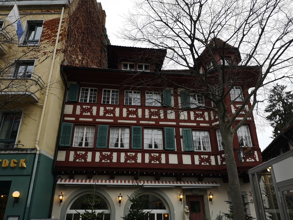 batiment centre de Lucerne